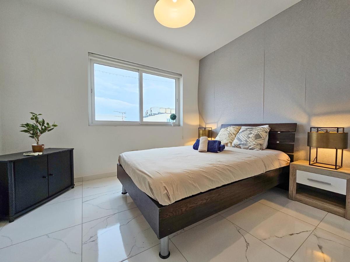 Mive Luxury Sea View Penthouse Apartment Gzira Exterior photo